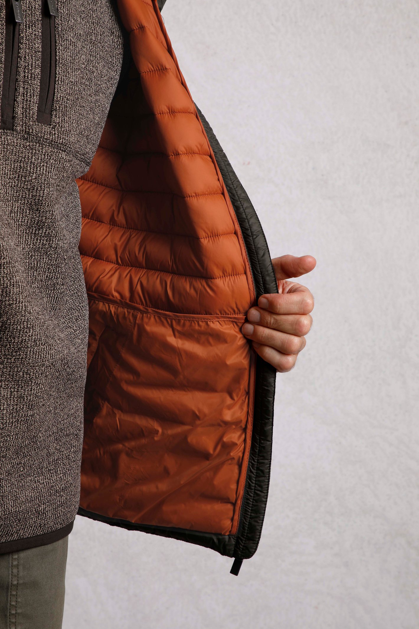 Weird Fish Flete Lightweight Showerproof Padded Jacket - Picture 16 of 19
