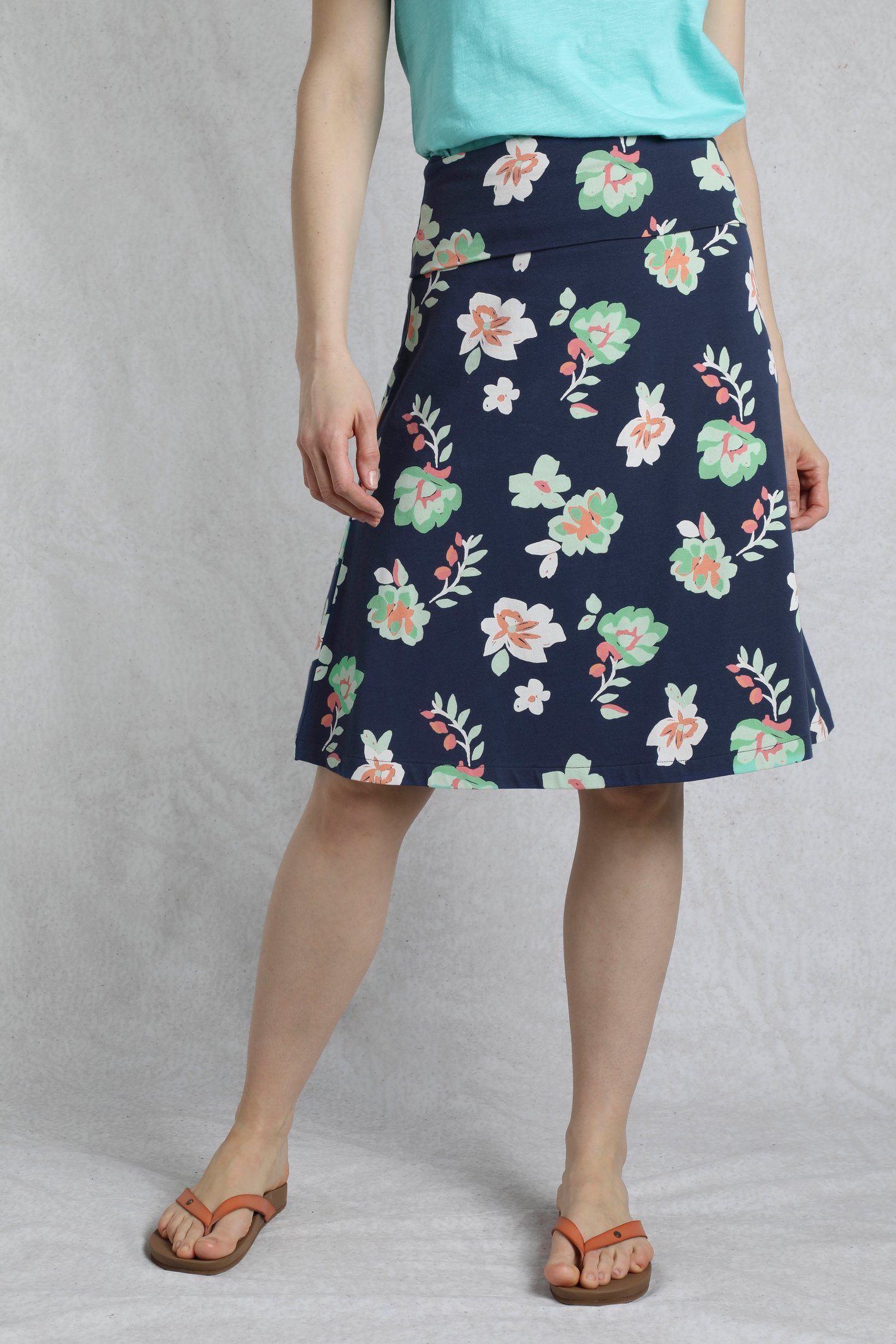 Weird Fish Malmo Printed Jersey Skirt - Picture 11 of 14