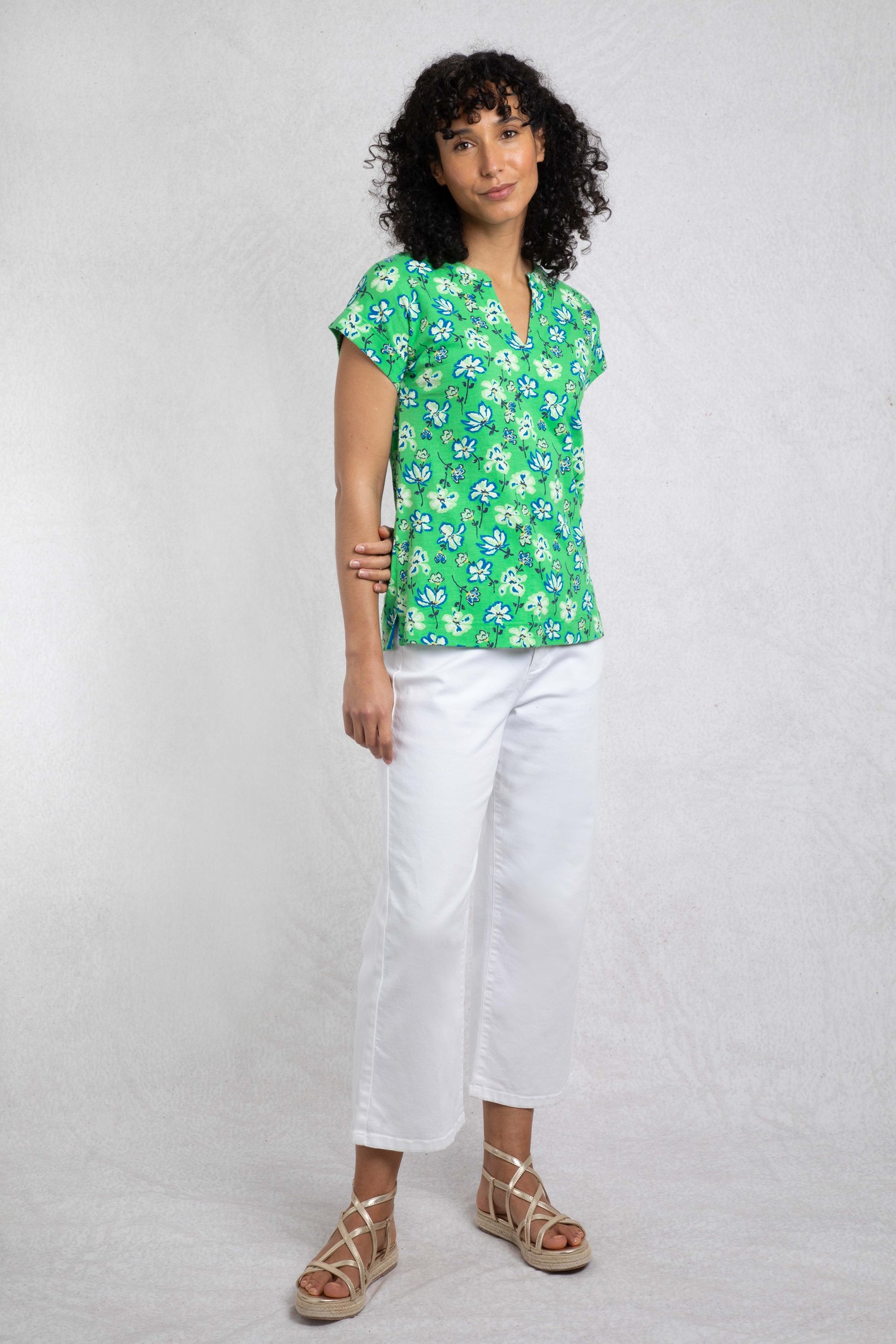Weird Fish Alia Organic Cotton Printed Jersey Top - Picture 35 of 39