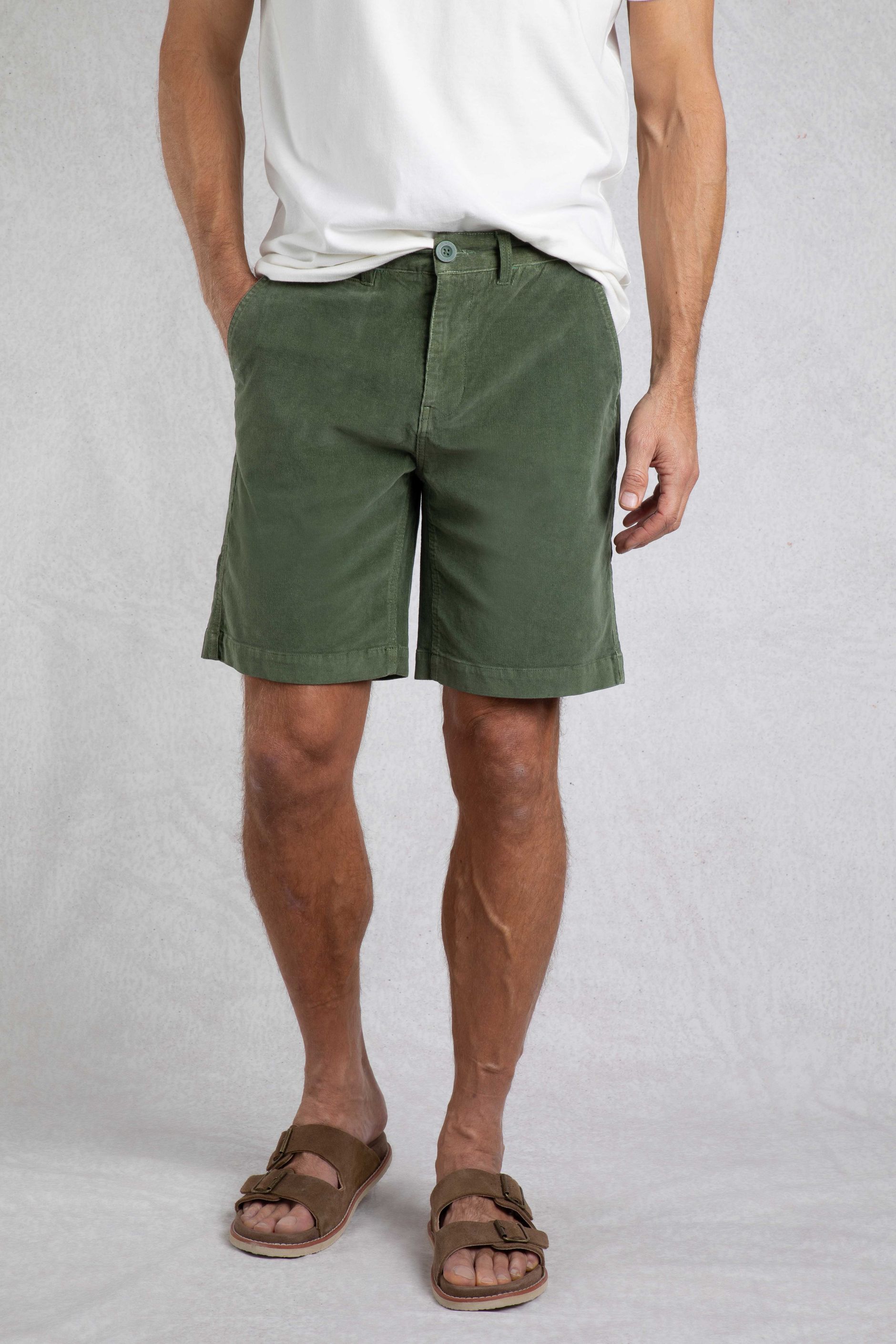 Munro Cord Shorts Army Green | Weird Fish