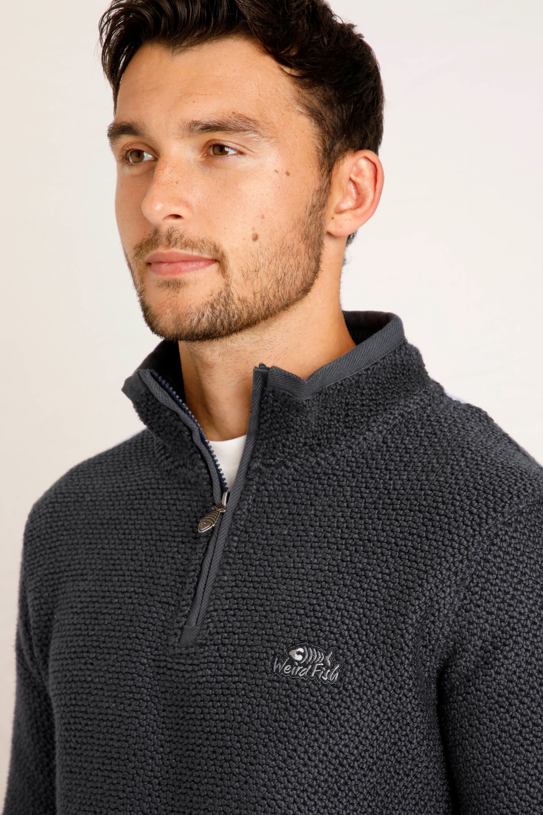 Stern Eco 1/4 Zip Macaroni Navy | Weird Fish