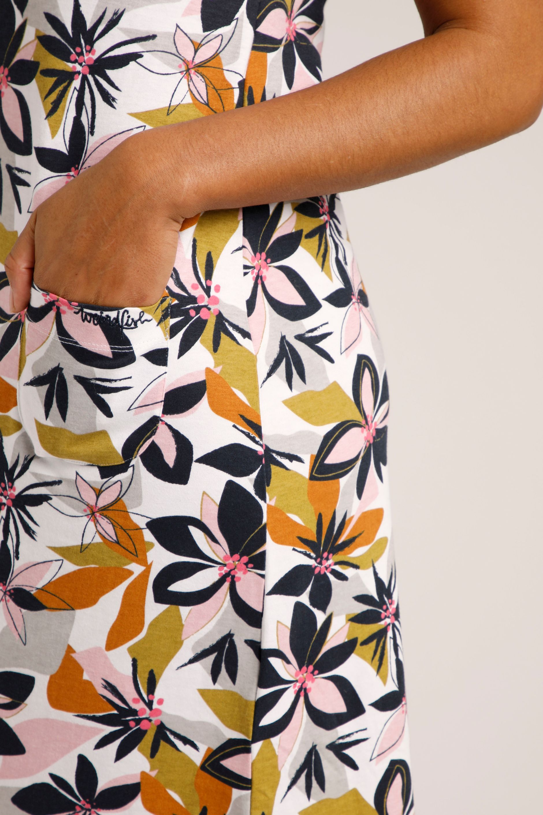 Tallahassee Organic Jersey Dress White Weird Fish