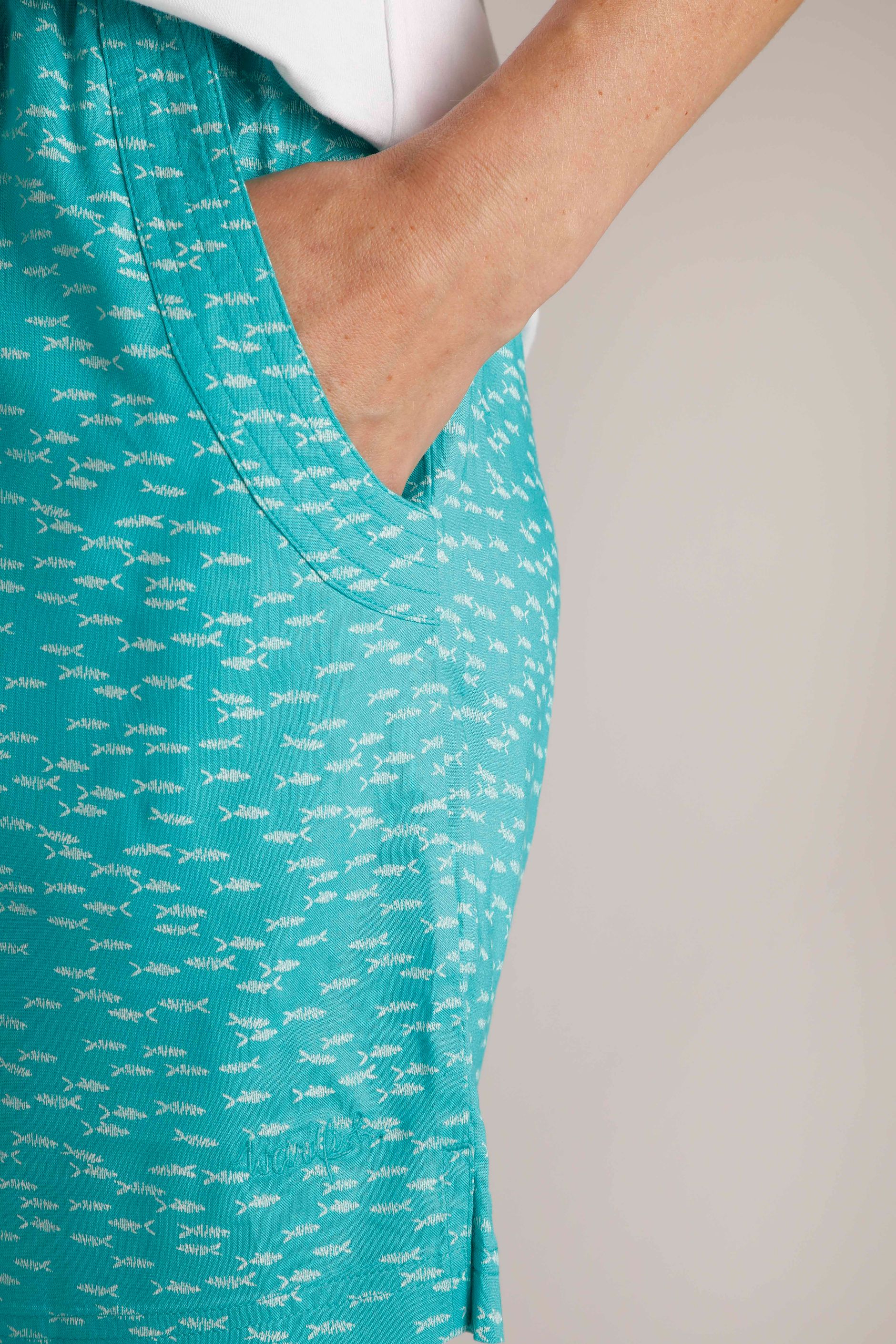 Sundance Lenzing EcoVero™ Shorts Lagoon Weird Fish