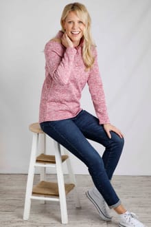 Safi Recycled Button Neck Fleece Rosewood