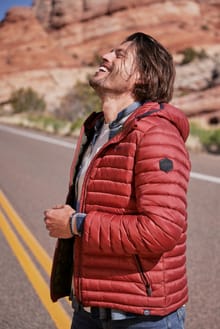 Flete Lightweight Showerproof Padded Jacket Foxberry