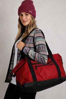 Boise Packaway Travel Holdall Crimson