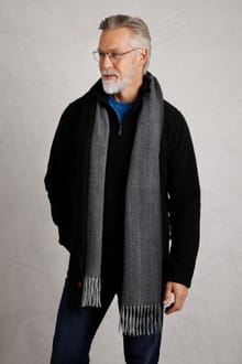 Oban Eco Ombre Scarf Anthracite