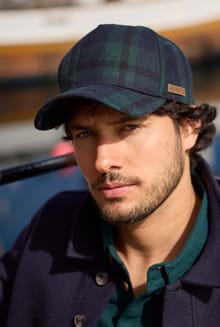 Falkirk Flannel Check Cap Cedar Green