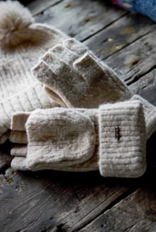 Cassell Sparkle Fingerless Gloves Chalk