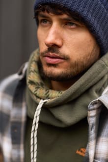 Perth Reversible Fleece Snood Olive