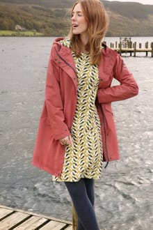 Delara Showerproof Jacket Desert Rose