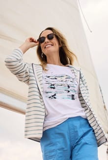 Beach Run Organic Cotton Front Print Graphic T-Shirt