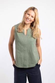 Maude V-Neck Broidery Vest Woodland Sage