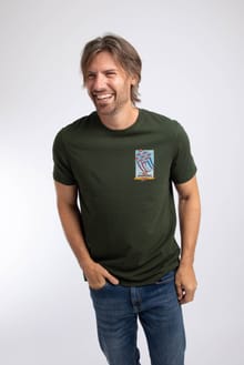 Red Sparrows Back Print Artist T-Shirt Duck Green