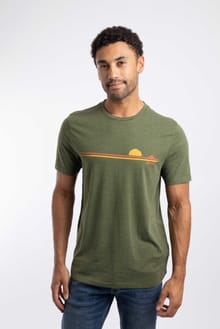 Fishing Front Print Graphic T-Shirt Dark Olive