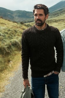 Alford Cable Knit Crew Neck Jumper HotChocolate