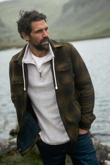 Cruiser 1/4 Zip Macaroni Sweatshirt