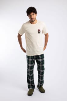Buckley Front Print Graphic T-Shirt Eggnog