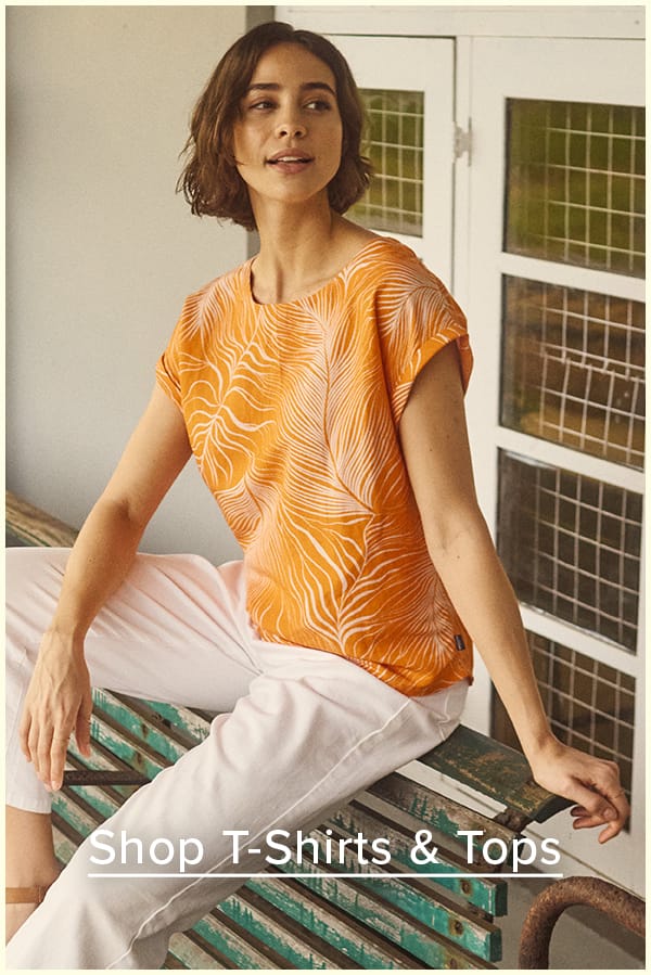 T-Shirts & Tops