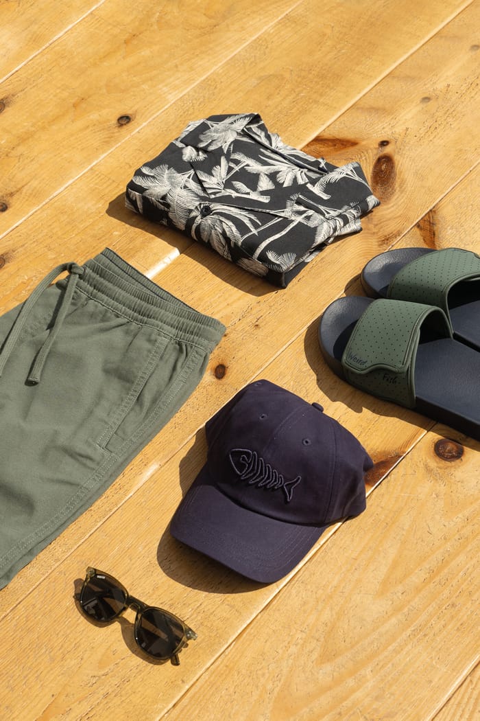 Mens Holiday Shop