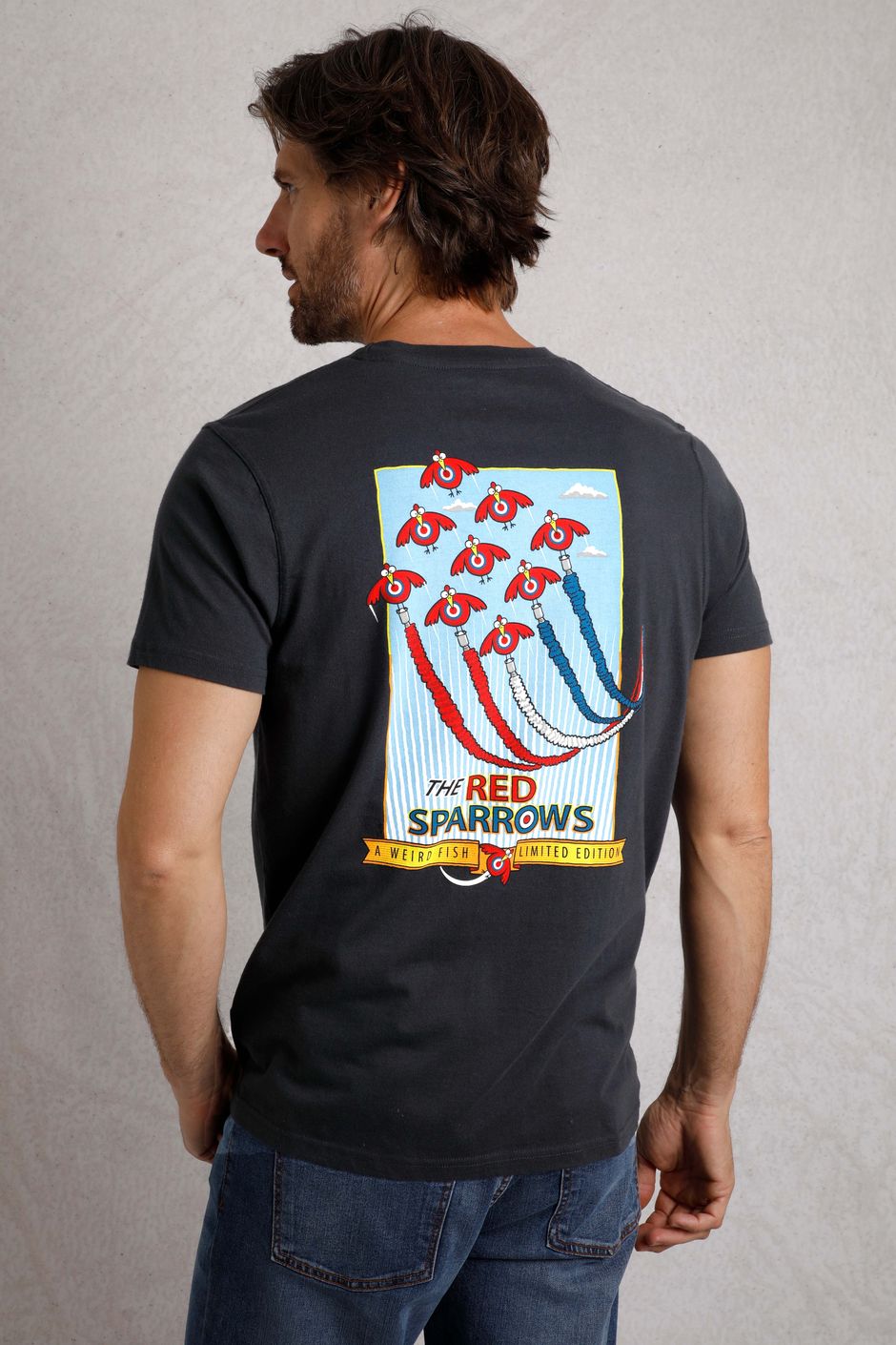 Red Sparrows Back Print Artist T-Shirt Navy