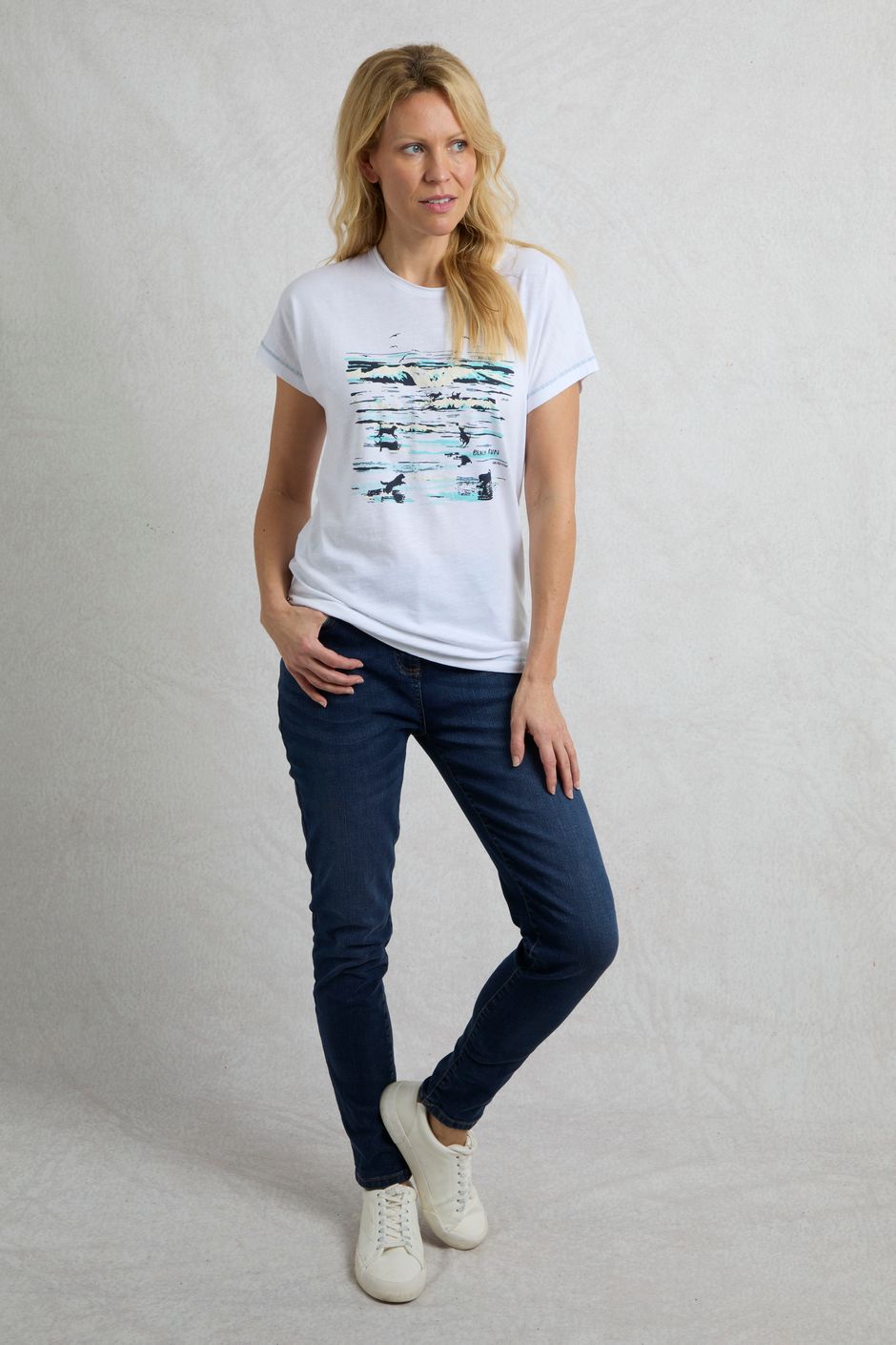 Beach Run Organic Cotton Front Print Graphic T-Shirt White