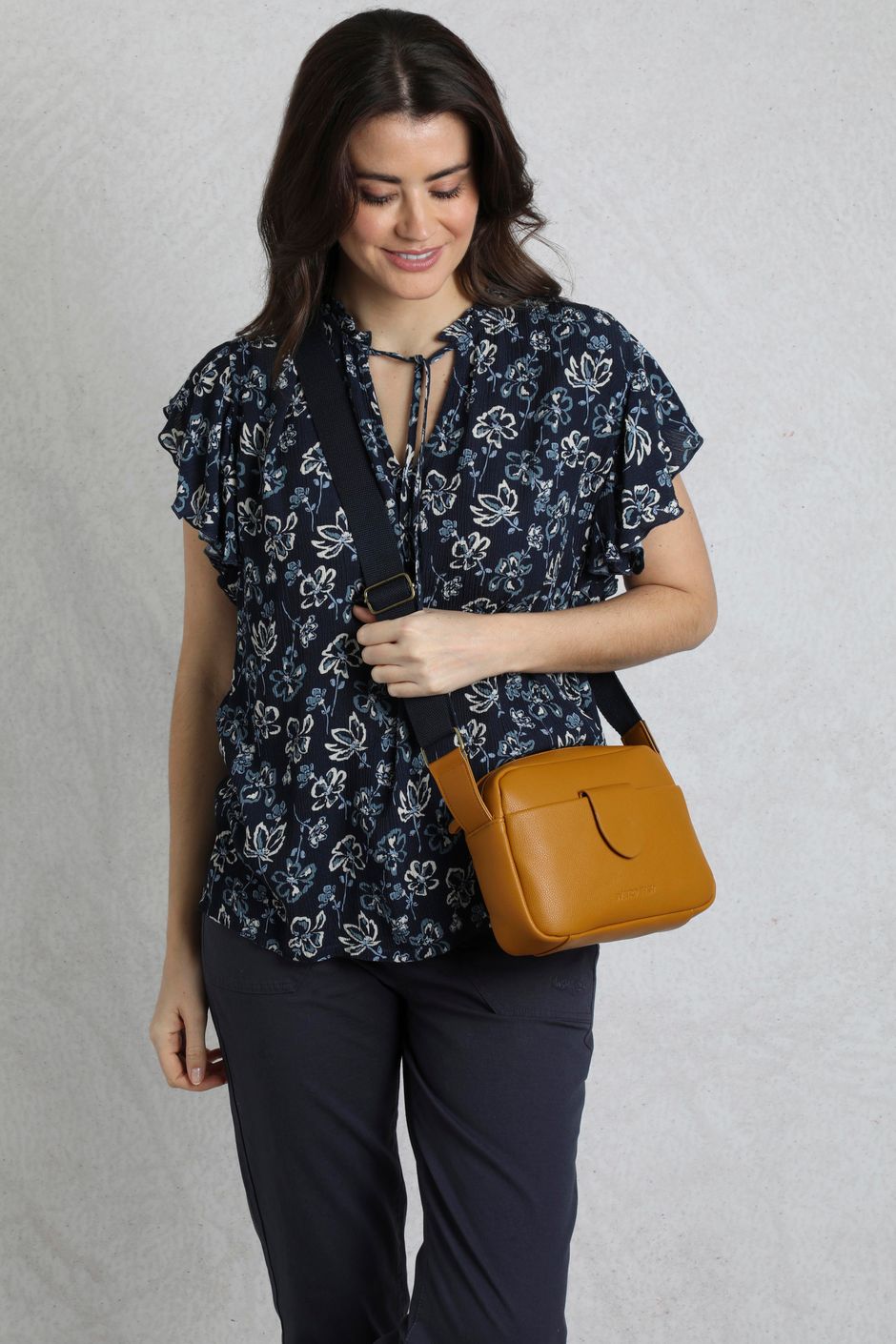 Dion Cross Body Bag Deep Amber