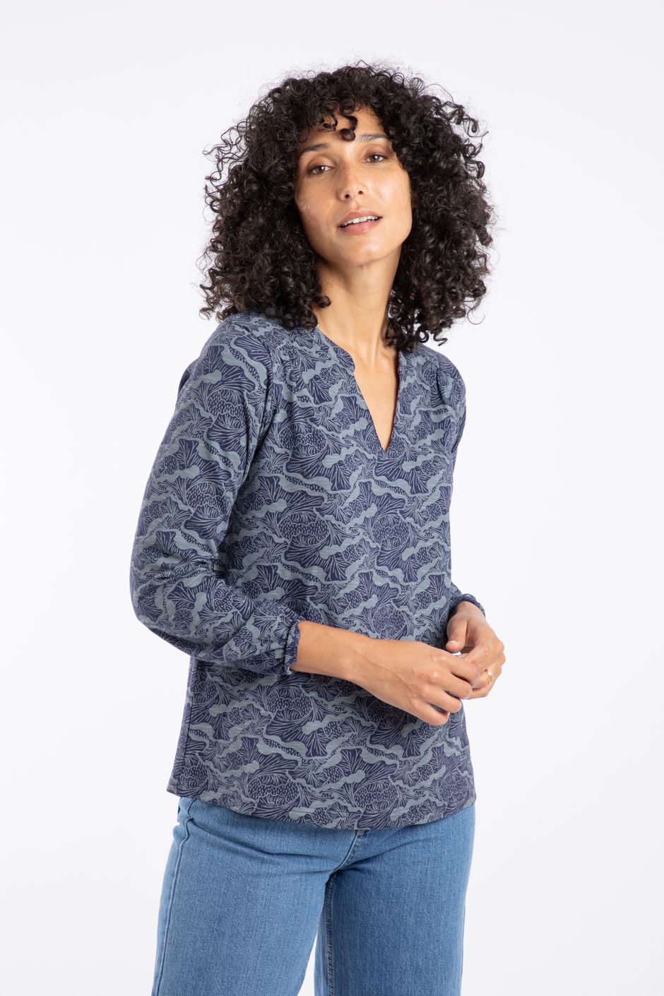Brooke Organic Cotton Printed V Neck Jersey Top Mid Blue