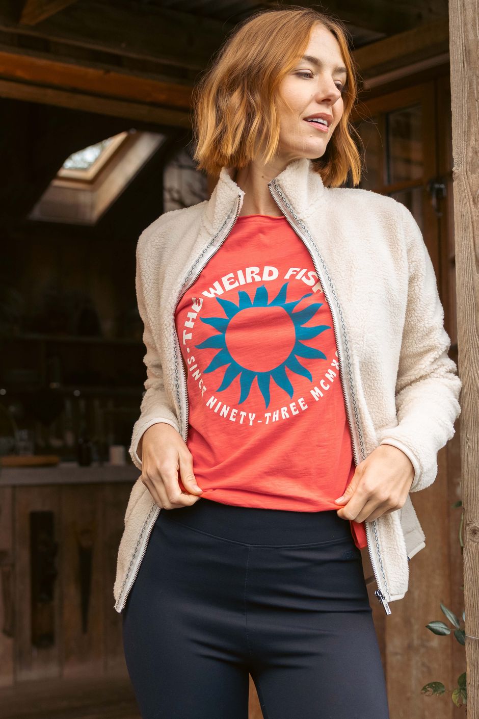 Sun Rays Front Print Graphic T-Shirt Dark Coral