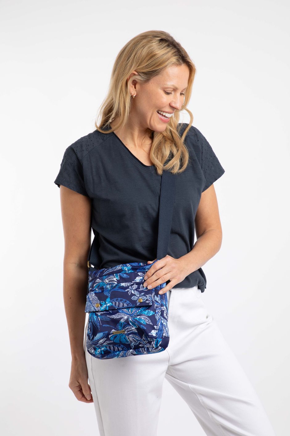 Kait Printed Cross Body Bag Blue Indigo