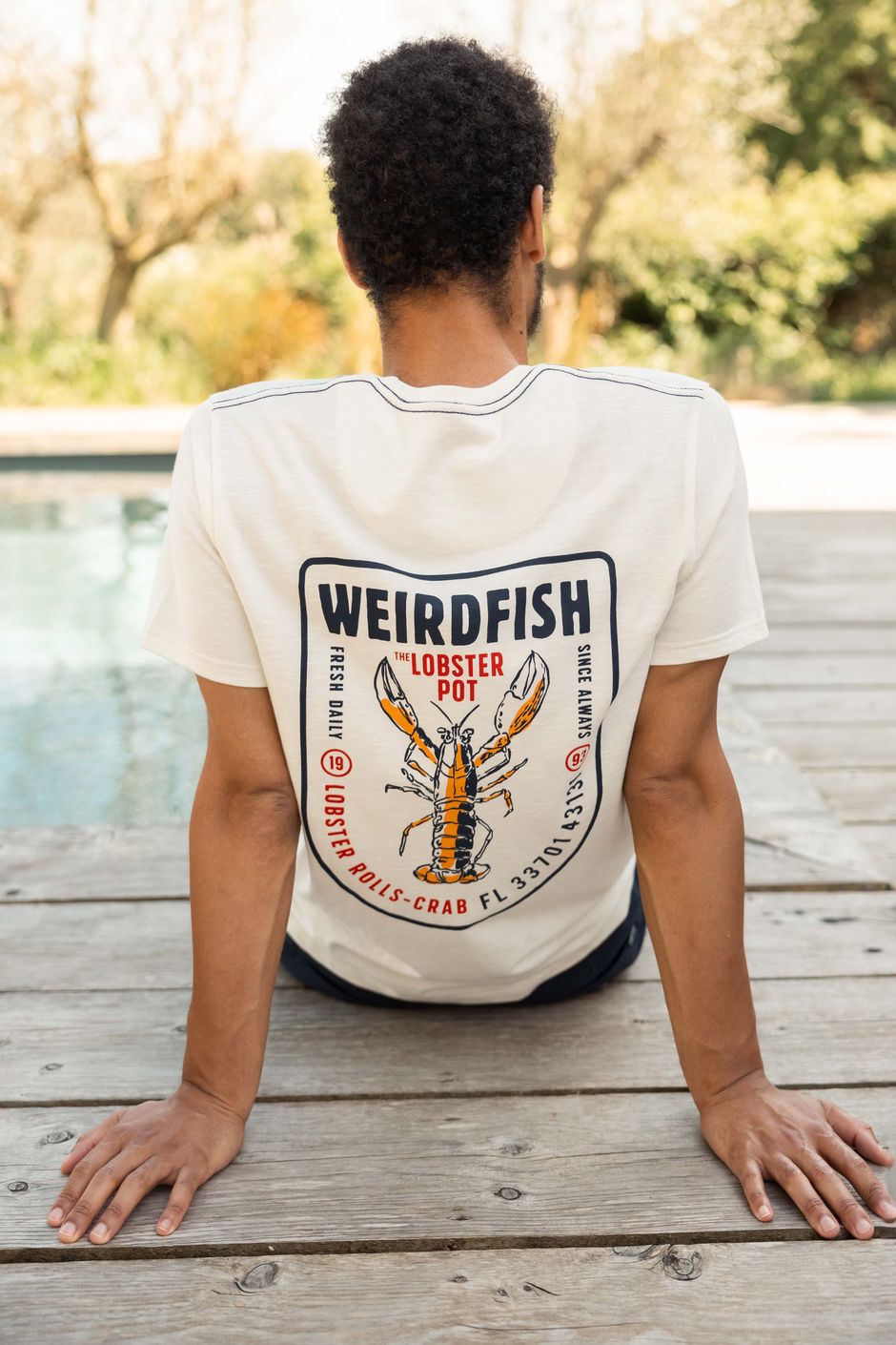 Lobster Pot Back Print Graphic T-Shirt Dusty White