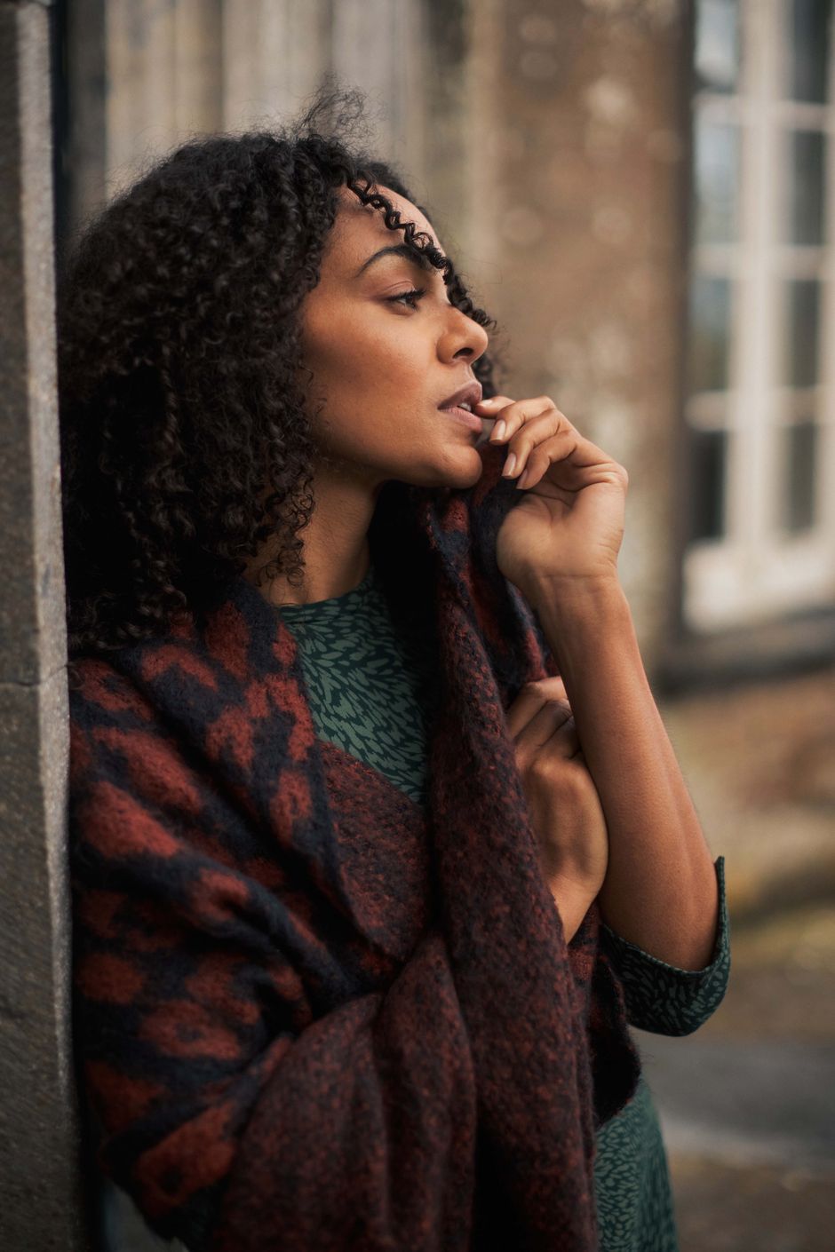 Livia Jacquard Knit Scarf Bitter Chocolate