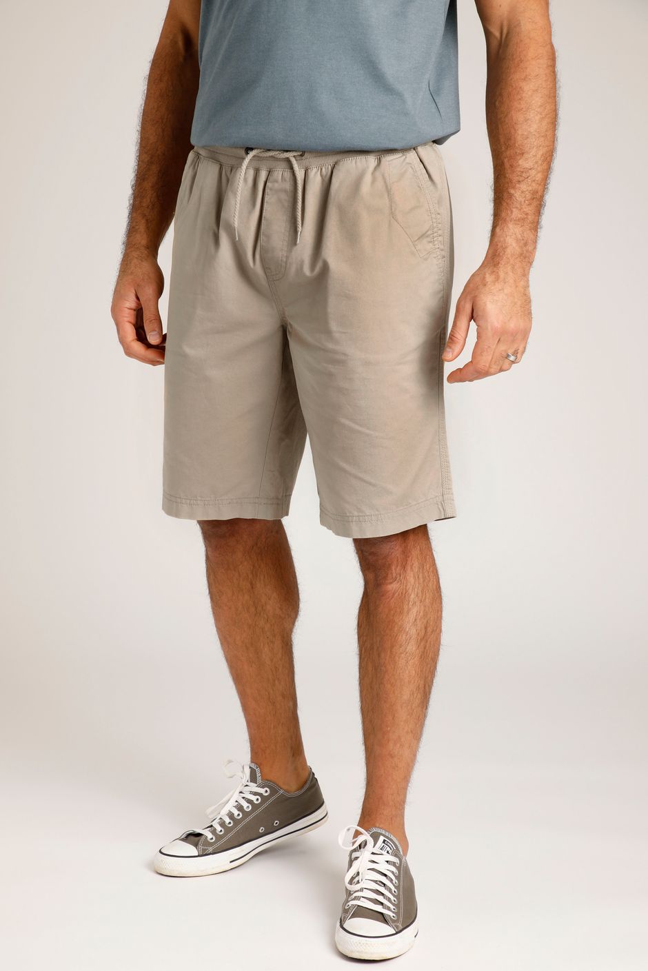 Murrisk Relaxed Casual Shorts Taupe Grey