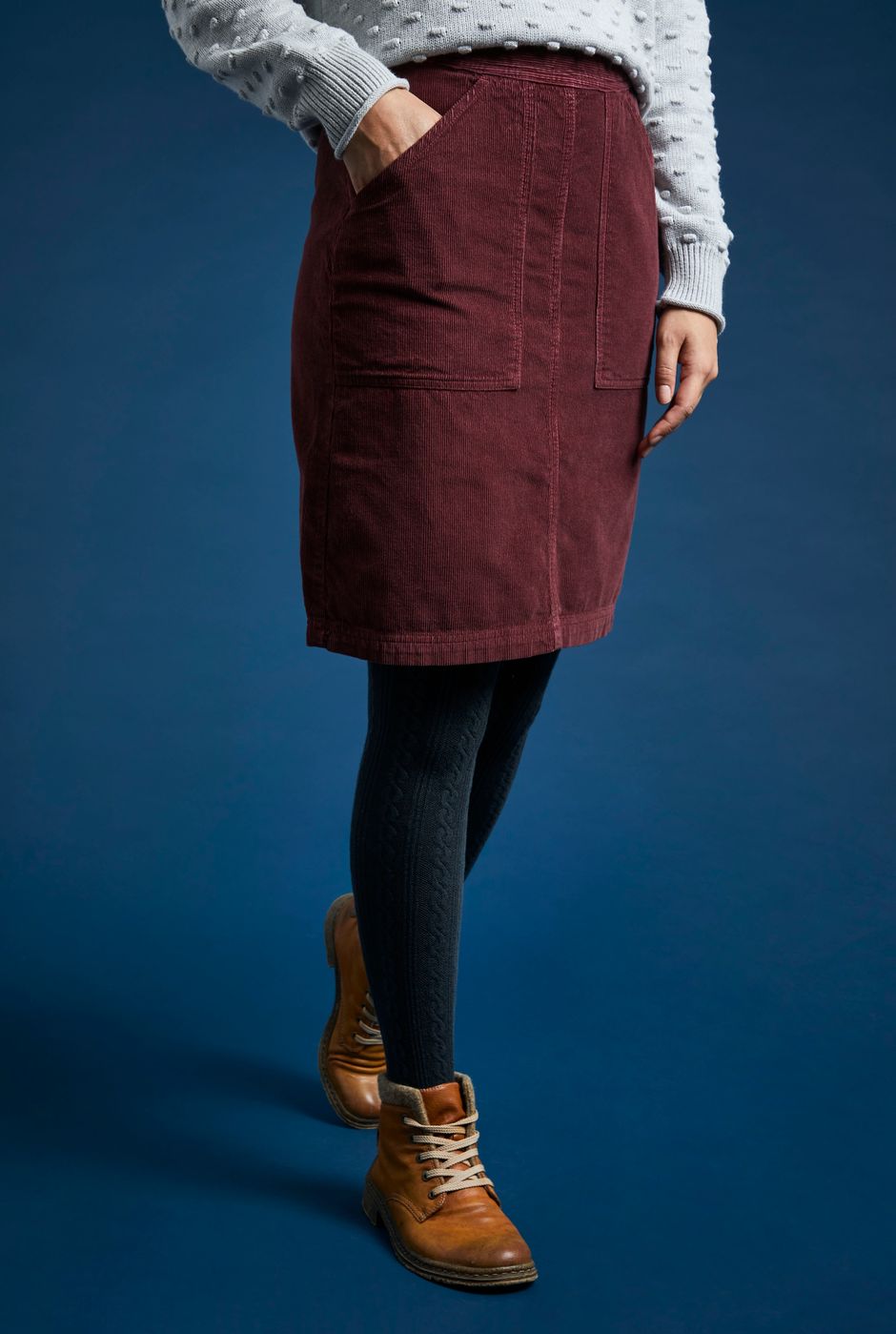 Zafia Plain Cord Skirt Burgundy