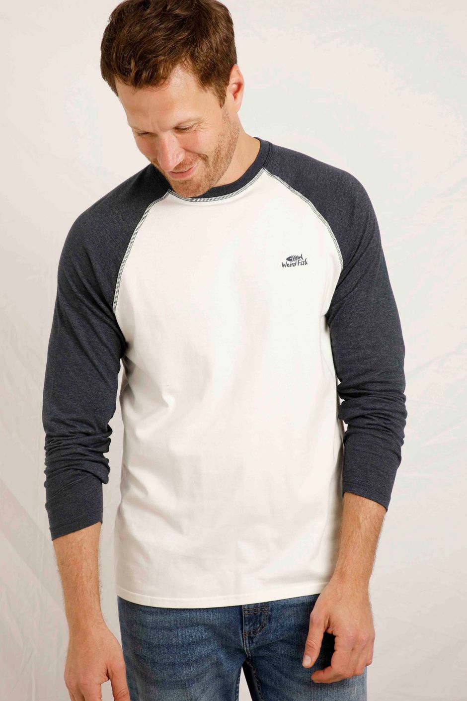 Chandler Long Sleeve Raglan T-Shirt Dusty White